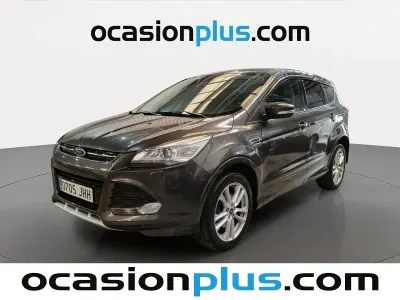 Usado Ford Kuga Titanium S 180 CV (132 kW) 2015 Gris SUV