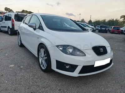 Usado Seat Leon FR 125 CV (91 kW) 2012 Blanco Berlina