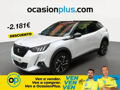 Usado Peugeot 2008 GT 130 CV (95 kW) 2022 Blanco SUV