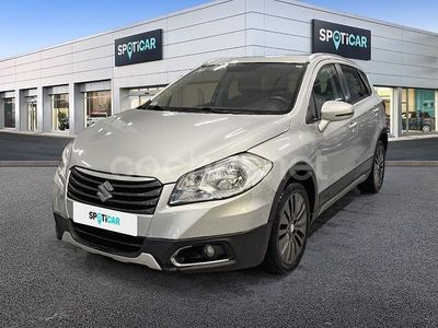 Gris / plata Usado 2015 Suzuki SX4 S-Cross SUV | 11.900 €