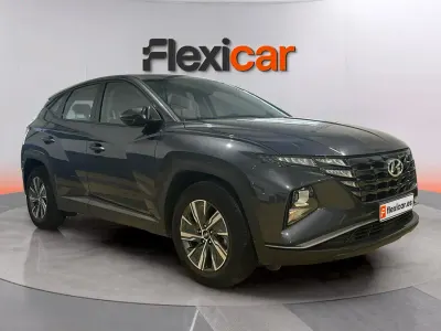 Usado Hyundai Tucson 150 CV (110 kW) 2024 Gris SUV