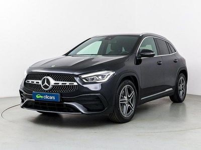 Usado Mercedes GLA180 136 CV (100 kW) 2021 Negro SUV