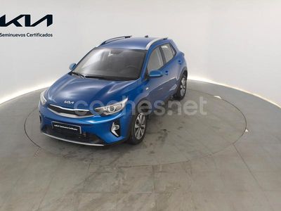 Usado Kia Stonic 100 CV (73 kW) 2024 Azul SUV
