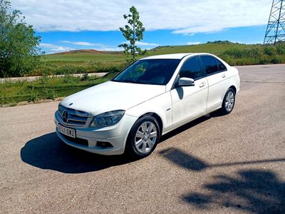 Mercedes C200