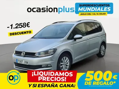 Usado VW Touran Edition 115 CV (84 kW) 2017 Gris Monovolumen