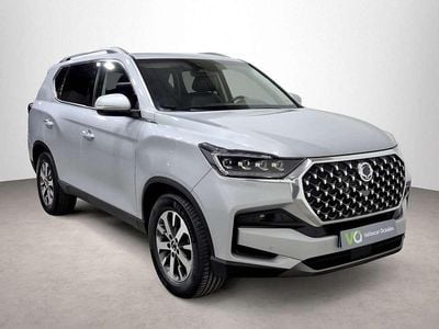 Usado Ssangyong (KGM) Rexton 203 CV (149 kW) 2023 Gris / plata SUV