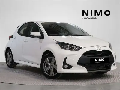 Usado Toyota Yaris Active 116 CV (85 kW) 2025 Utilitario