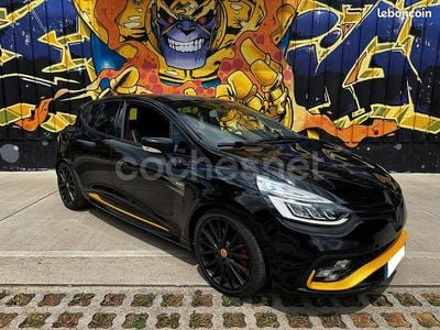 Usado Renault Clio IV Trophy 220 CV (161 kW) 2018 Negro Berlina