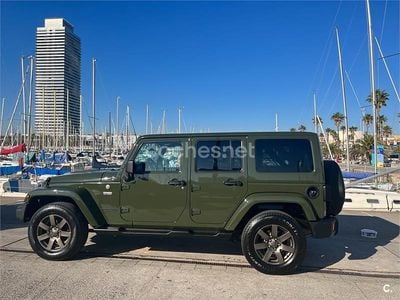 Usado Jeep Wrangler Unlimited Sahara 200 CV (147 kW) 2016 Verde SUV