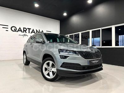 Usado Skoda Karoq Style 150 CV (110 kW) 2020 Gris / plata SUV