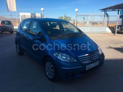 usado Mercedes A180 CLASE ACDI ELEGANCE 5P.