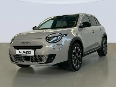 Usado Fiat 600 La Prima 101 CV (74 kW) 2024 Marrón SUV