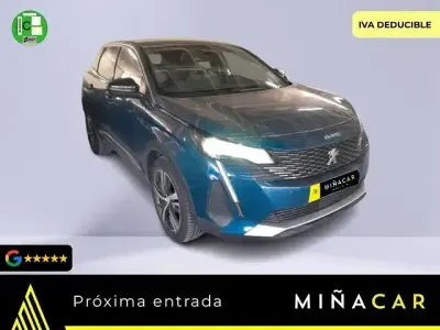 Usado Peugeot 3008 Allure 131 CV (96 kW) 2024 Azul SUV