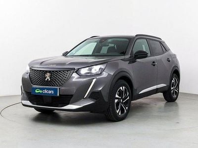 Usado Peugeot 2008 Allure 100 CV (73 kW) 2022 Gris / plata SUV