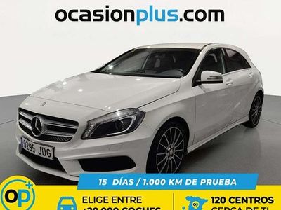 Usado Mercedes A180 AMG line 109 CV (80 kW) 2015 Blanco Utilitario