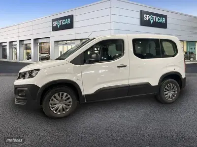 Usado Peugeot Rifter Business-Line 100 CV (73 kW) 2023 Blanco Monovolumen