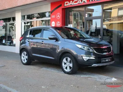 Usado Kia Sportage 116 CV (85 kW) 2011 Burdeos SUV