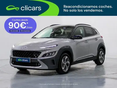 Usado Hyundai Kona 141 CV (103 kW) 2022 Gris / plata SUV