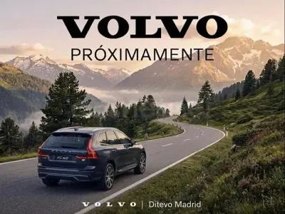 Nuevo Volvo XC60 Plus 250 CV (183 kW) 2026 Gris / plata SUV
