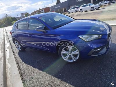 Usado Seat Leon FR 204 CV (150 kW) 2020 Azul Berlina