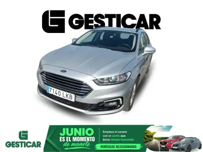 Usado Ford Mondeo Trend 187 CV (137 kW) 2020 Gris
