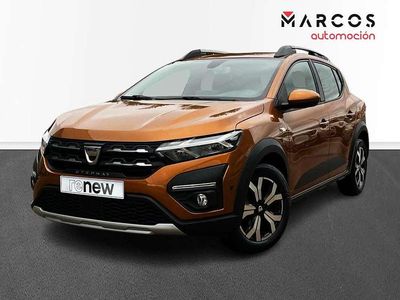 Usado Dacia Sandero Comfort 91 CV (66 kW) 2022 Naranja Utilitario