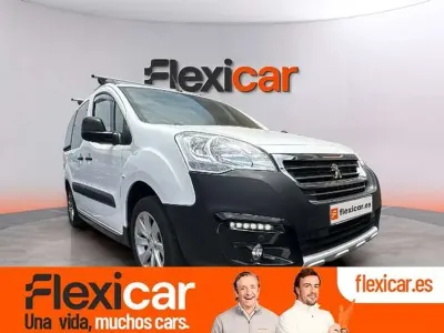 Usado Peugeot TePee Access 75 CV (55 kW) 2017 Blanco Van