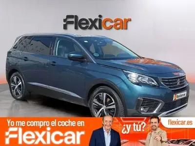 Usado Peugeot 5008 Allure 130 CV (95 kW) 2019 Azul SUV
