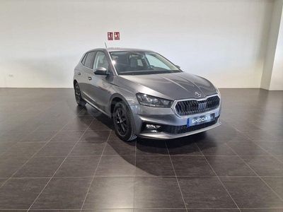 Usado Skoda Fabia Selection 115 CV (84 kW) 2025 Gris / plata Utilitario