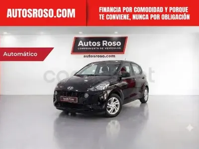 Usado Hyundai i10 67 CV (49 kW) 2022 Negro Utilitario