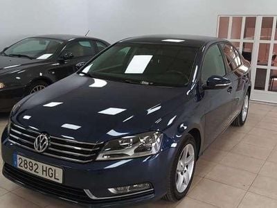 Azul Usado 2011 VW Passat Advance Berlina | 6990 € (Precio justo)
