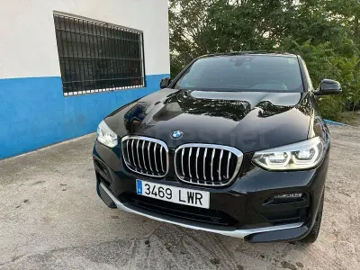 Usado BMW X4 Comfort Edition 190 CV (139 kW) 2021 Negro SUV