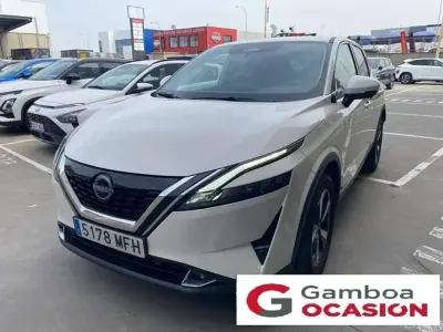 Usado Nissan Qashqai N-Connecta 190 CV (139 kW) 2023 Blanco SUV