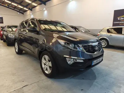 Usado Kia Sportage 115 CV (84 kW) 2013 Negro SUV