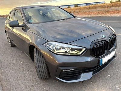 Gris / plata Usado 2021 BMW 116 Utilitario | 17.000 € (Precio justo)