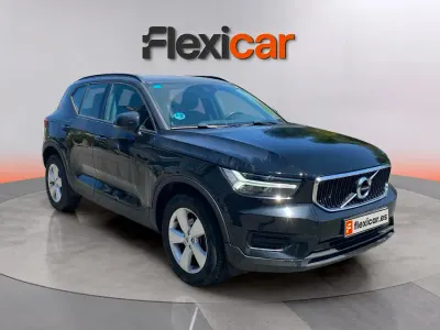 Usado Volvo XC40 Inscription 129 CV (94 kW) 2021 Negro SUV