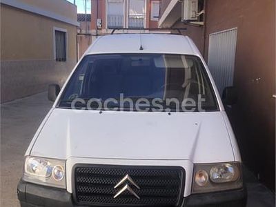 Blanco Usado 2004 Citroën Jumpy Comfort Monovolumen | 2500 € (Precio justo)