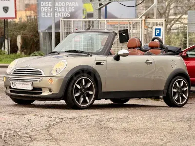 Usado Mini Cooper Cabriolet 116 CV (85 kW) 2008 Gris / plata Descapotable