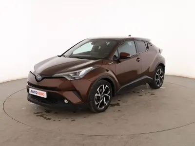 Usado Toyota C-HR Advance 122 CV (89 kW) 2018 Marrón SUV
