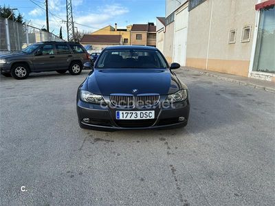 Marrón Usado 2005 BMW 320 Berlina | 8200 € (Caro)