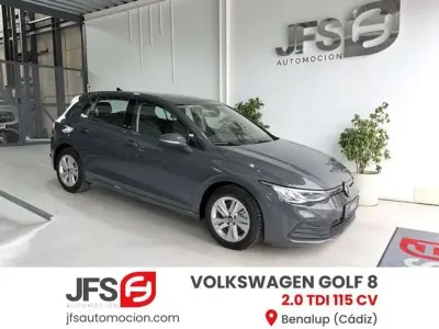 Usado VW Golf VIII 116 CV (85 kW) 2021 Gris Utilitario