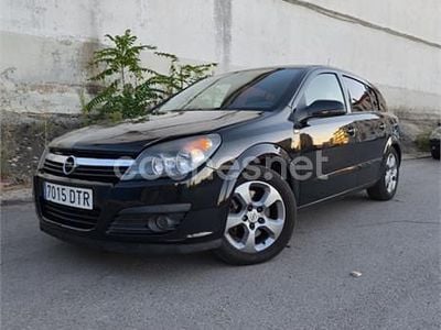 Usado Opel Astra Sport 120 CV (88 kW) 2005 Negro Berlina