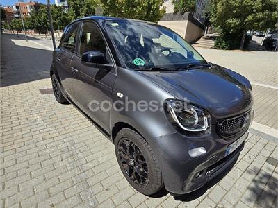 Usado Smart ForFour Passion 90 CV (66 kW) 2016 Gris / plata Utilitario