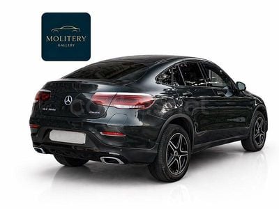 Usado Mercedes GLC300e 320 CV (235 kW) 2020 Gris / plata Coupe