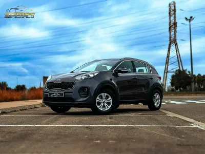Usado Kia Sportage 132 CV (97 kW) 2017 Gris SUV
