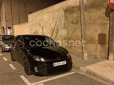 Usado VW Golf VI GTI 210 CV (154 kW) 2011 Negro Utilitario