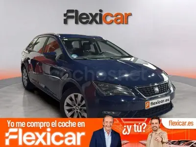 Usado Seat Leon Style 130 CV (95 kW) 2019 Azul Familiar