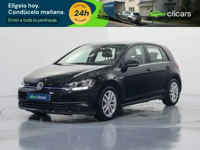 Käytetty VW Golf VIII Edition 130 HP (95 kW) 2020 Musta