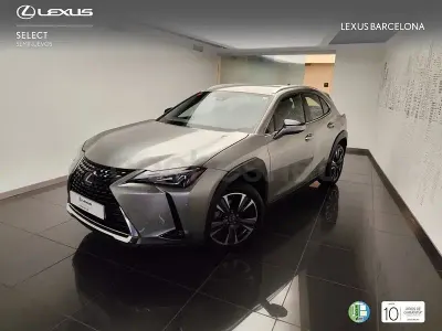 Usado Lexus UX 184 CV (135 kW) 2022 Gris / plata SUV