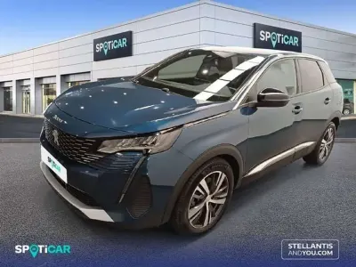 Usado Peugeot 3008 Allure 182 CV (133 kW) 2024 Azul SUV